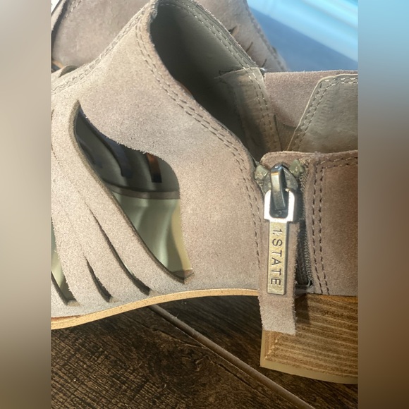 1. State Arnet Stacked Heel booties Suede Gray 9M - Picture 5 of 16